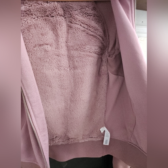 NWT Athleta Triumph Luxe Shine Hoodie - Picture 5 of 9